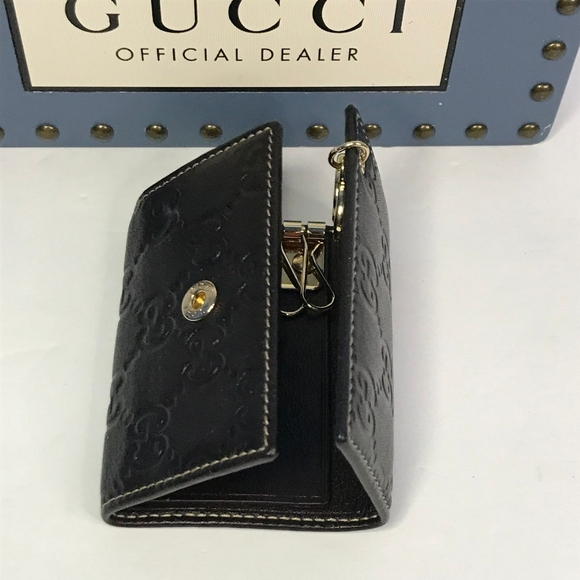 💯 Original GUCCIImprime Monogram GG Pierce 6 Key Case Black - Picture 10 of 16